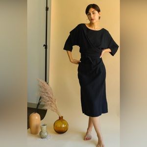 UZI NYC Knot Dress in black. Size L.